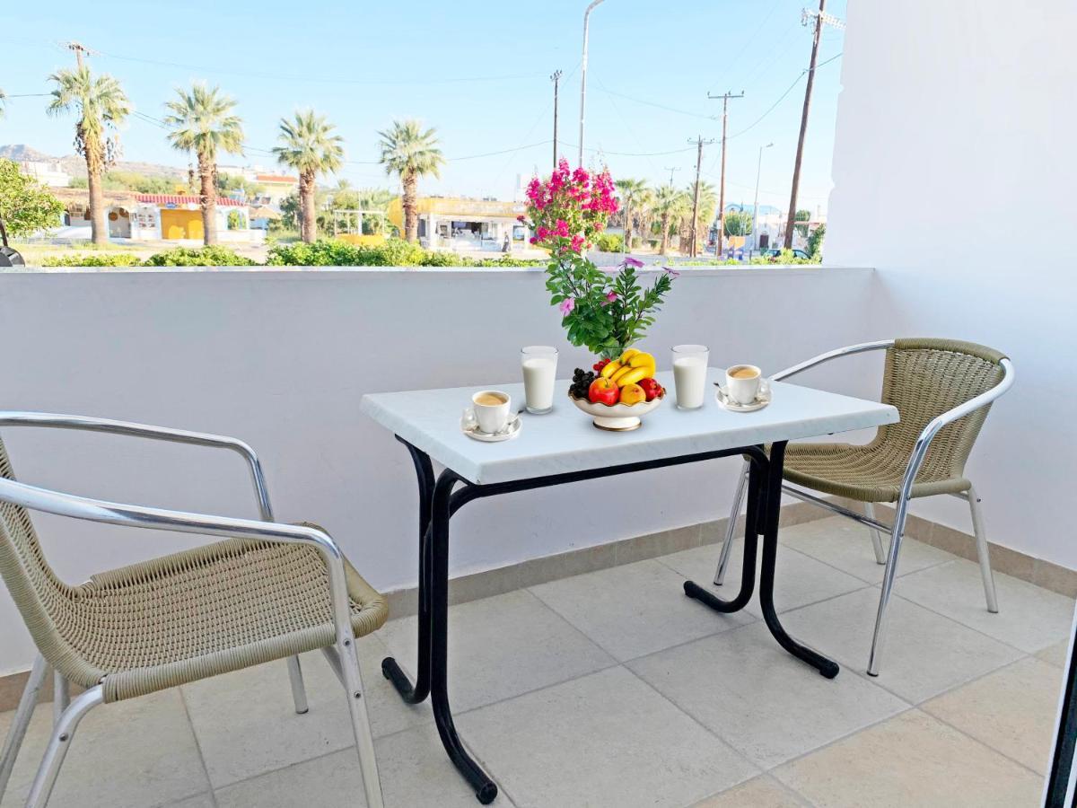Apollonio Suites & Rooms Faliraki Rhodes エクステリア 写真